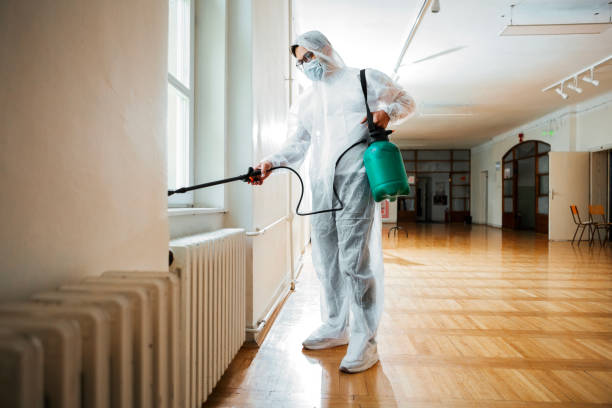 Best Exterminator Services  in Park River, ND